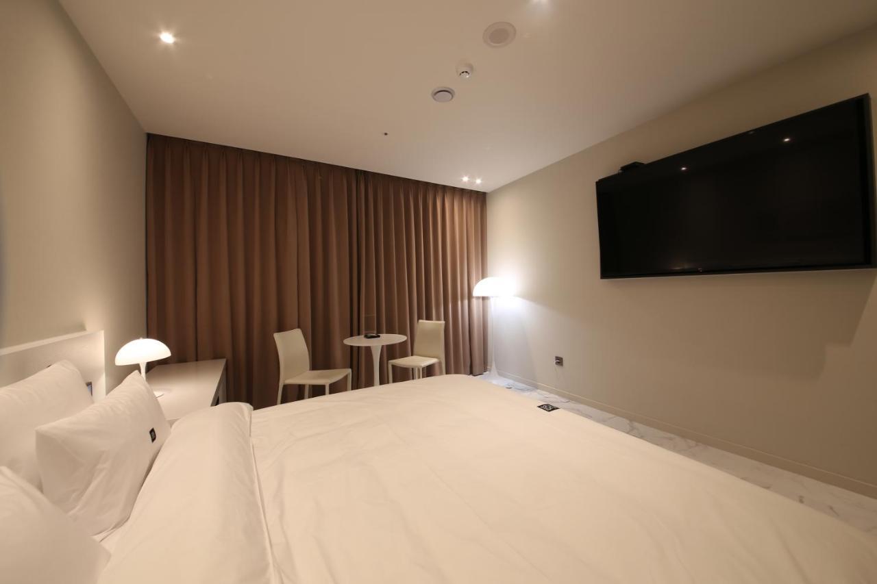 Zam101 Hotel Gimhae Exterior photo