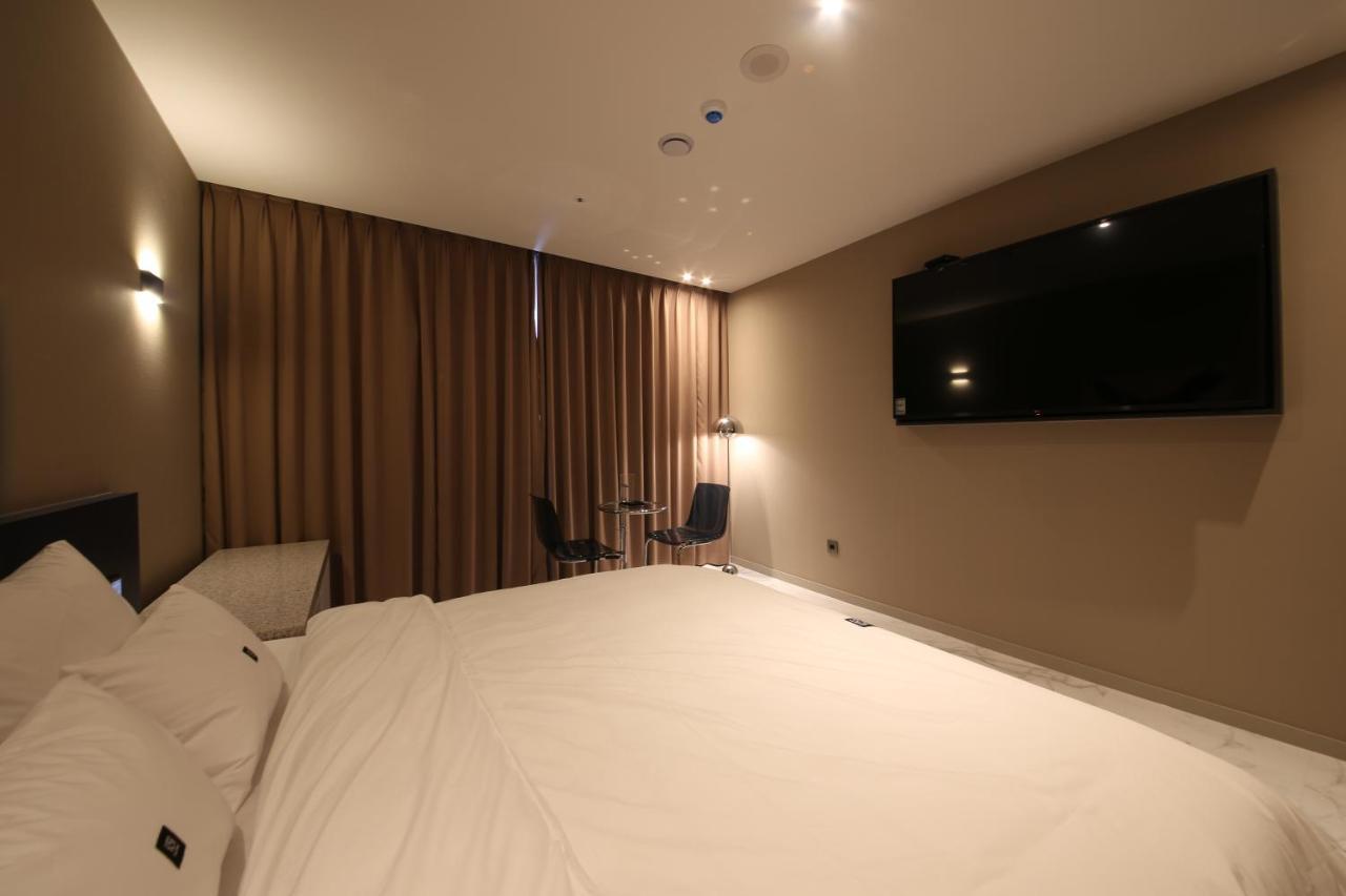 Zam101 Hotel Gimhae Exterior photo